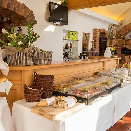 Hotel Restaurant Grune Au Poellau Extérieur photo