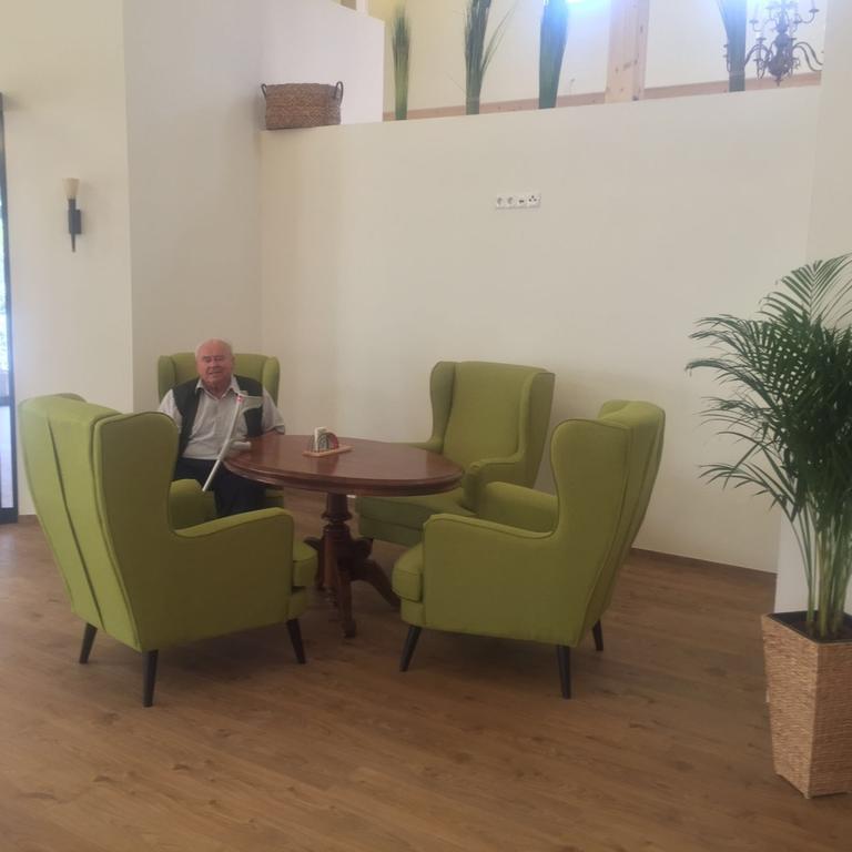 Hotel Restaurant Grune Au Poellau Extérieur photo